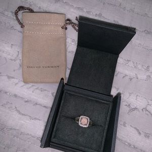 David Yurman ring size is between a 5.5 and 6